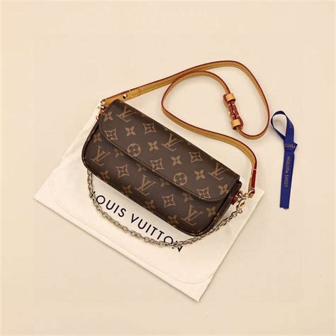 porta figlio louis vuitton fake